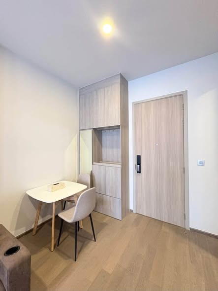 room interior of Park​ Origin​ Phaya Thai