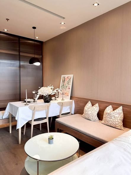 Park Origin Phrom Phong