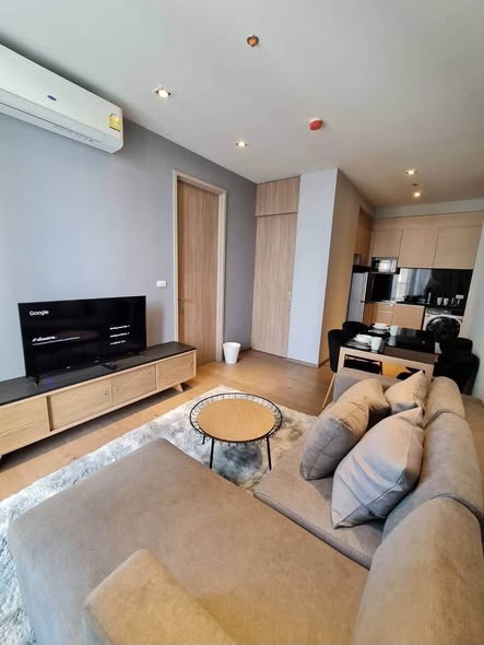 living room and bedroom of Park Origin Phrom Phong
