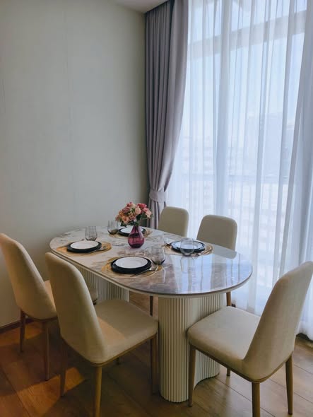 room interior of Park Origin Phrom Phong