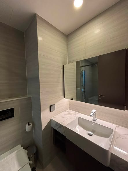 bathroom of Park​ Origin​ Thonglor