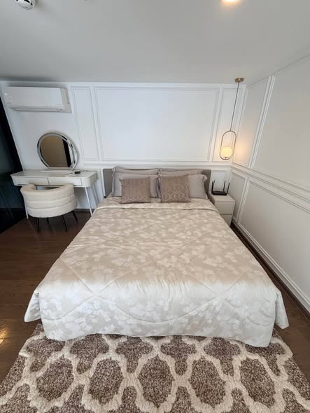 bedroom of Park​ Origin​ Thonglor