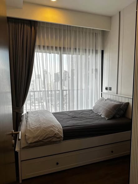 bedroom and room interior of Park​ Origin​ Thonglor