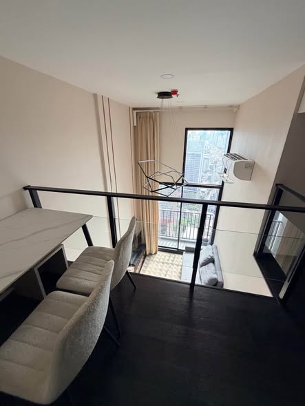 room interior of Park​ Origin​ Thonglor