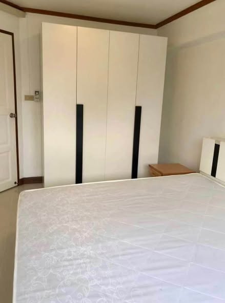 bedroom of Park Thonglor Tower