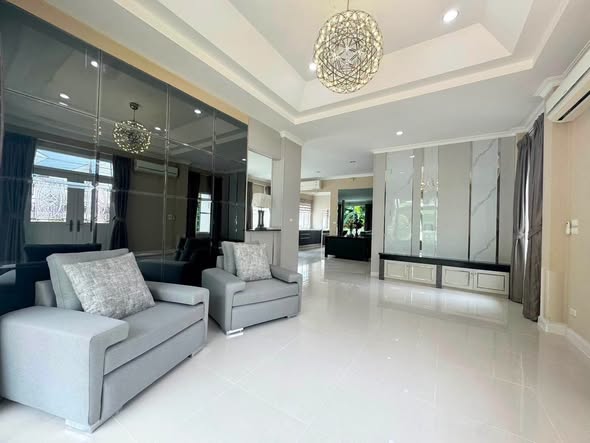 living room of Perfect Masterpiece Rama 9-Krungthep Kreetha