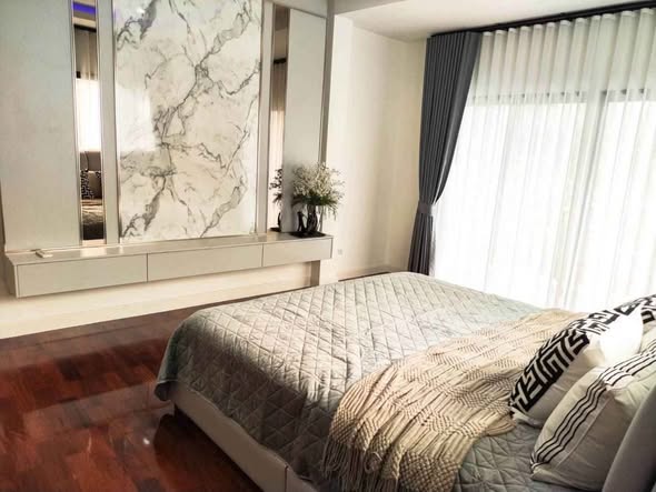 living room and bedroom of Perfect Masterpiece Sukhumvit 77
