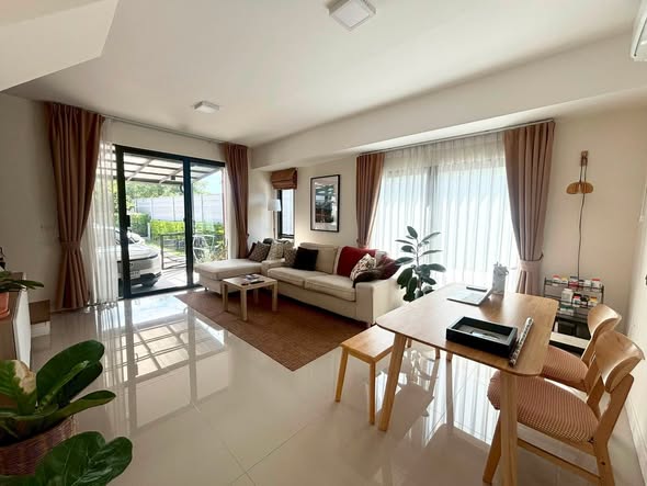 living room of Pleno Bangna-Wongwaen