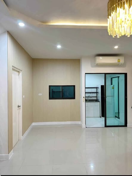 พลีโน่ สุขุมวิท-บางนา Pleno Sukhumvit-Bangna