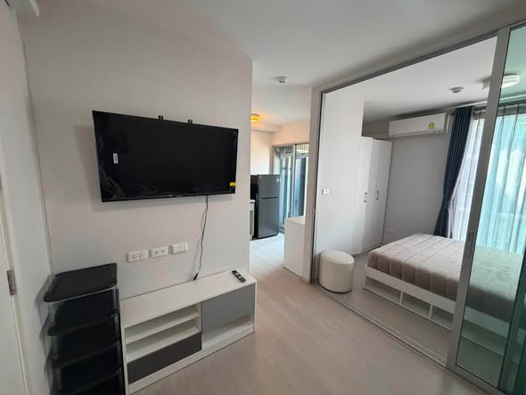 bedroom of PLUM CONDO ราม 60 อินเตอร์เชนจ์