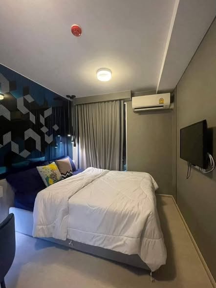 bedroom of PLUM CONDO ราม 60 อินเตอร์เชนจ์
