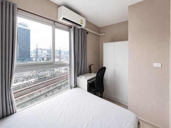 bedroom of Plum Condo Ramkhamheng Station