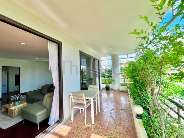PR COURT APARTMENT