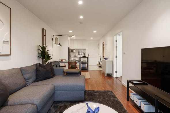 living room of Premier Thonglor