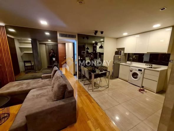Quad Silom condominium