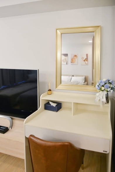bedroom of QUINTARA MHy’ZEN PHROM PHONG (ควินทารา มาย’เซน พร้อมพงษ์)