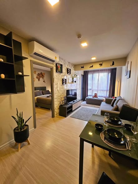 bedroom and living room of Quintara Phume Sukhumvit 39