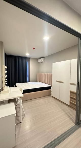 bedroom and room interior of Quintara Phume Sukhumvit 39