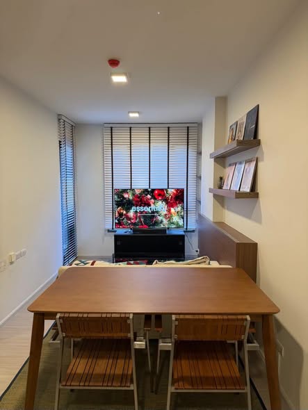 room interior and bathroom of Quintara Phume Sukhumvit 39