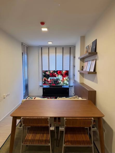 room interior and bathroom of Quintara Phume Sukhumvit 39