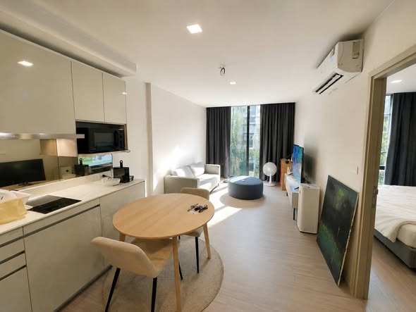 bedroom of Quintara Treehaus Sukhumvit 42
