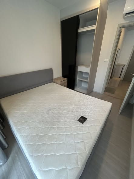 bedroom of Quintara Treehaus Sukhumvit 42