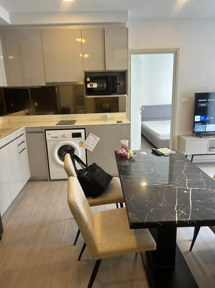 kitchen of Quintara Treehaus Sukhumvit 42
