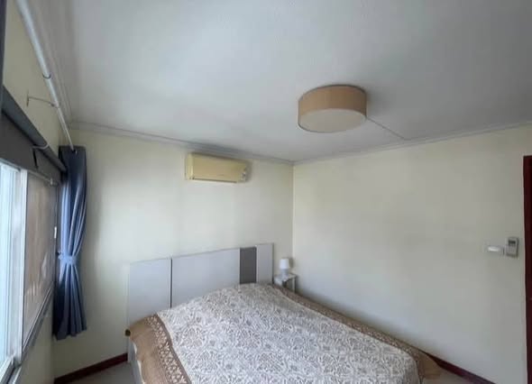 bedroom of Ratchathewi Tower