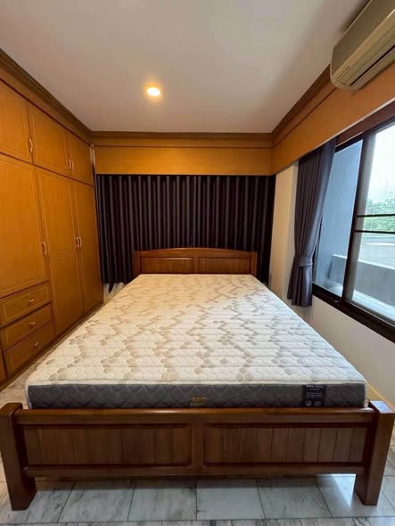 bedroom of RatchayothinPlace Condo