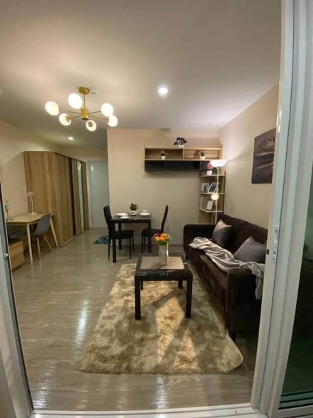 living room and room interior of REACH Phahon Yothin 52 (รีช พหลโยธิน 52)