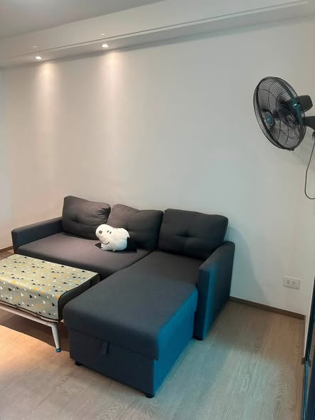 living room of Regal Srinakarin 40