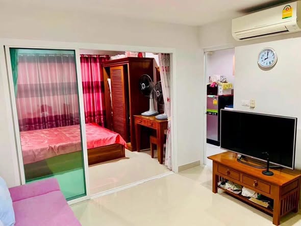 bedroom of Regent Home 20 Condominium