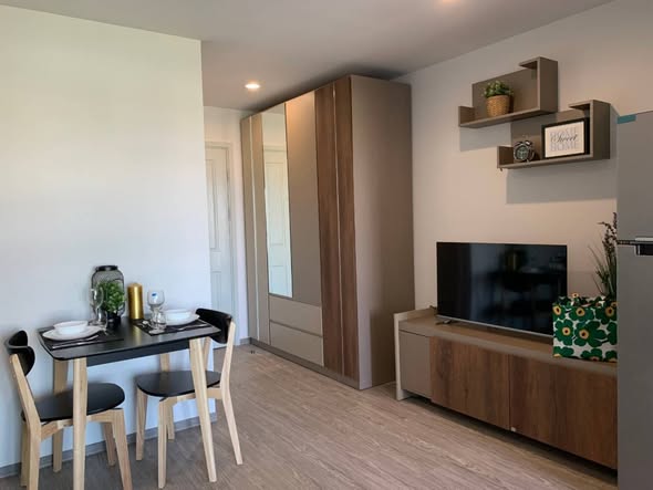 room interior of Regent Home 97/1