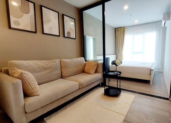 bedroom and living room and room interior of Regent Home Bangna (รีเจ้นท์โฮม บางนา)