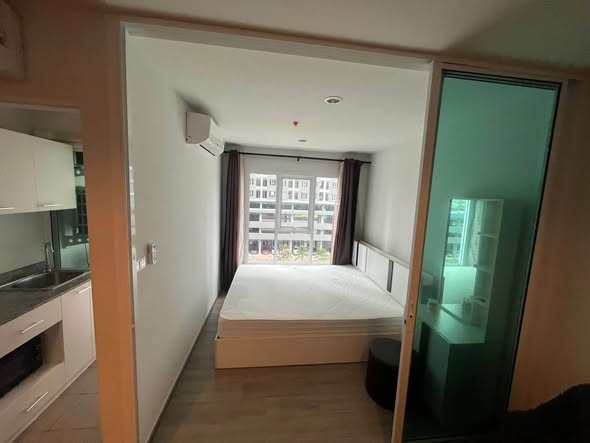 bedroom and room interior of Regent Home Bangna (รีเจ้นท์โฮม บางนา)