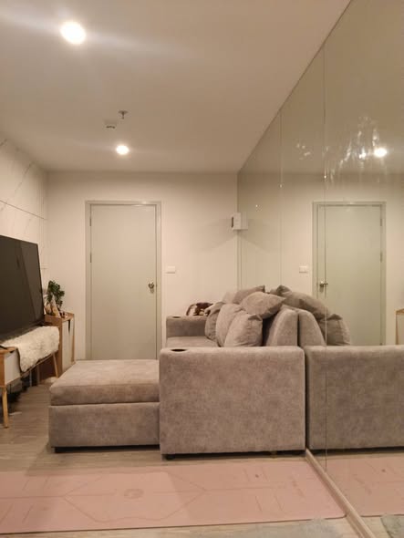 living room and room interior of Regent Home Bangna (รีเจ้นท์โฮม บางนา)