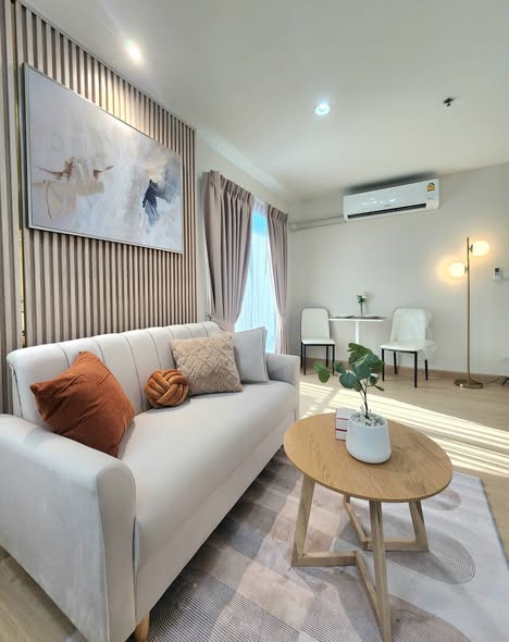 living room and bedroom of Regent Home Bangson 28