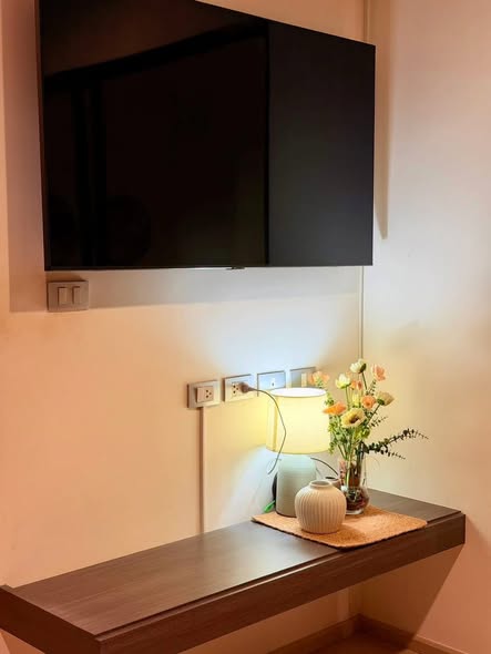 room interior and bathroom of Rhythm Asoke 2