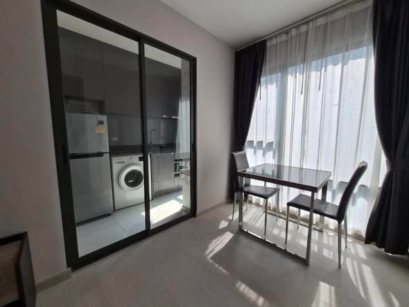 bedroom and room interior of Rhythm Asoke