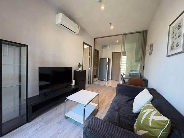 bedroom and living room and room interior of Rhythm Ekkamai Estate