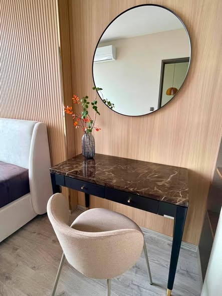 room interior and bathroom of Rhythm Ekkamai Estate
