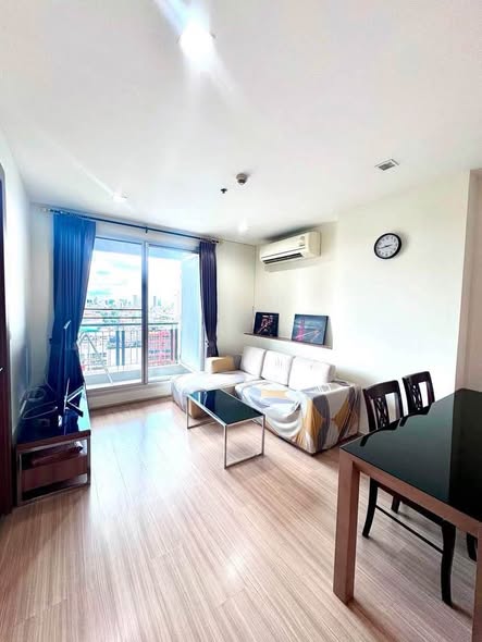 bedroom of RHYTHM Ratchada-Huaykwang
