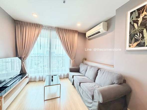 living room and bedroom of RHYTHM Ratchada-Huaykwang