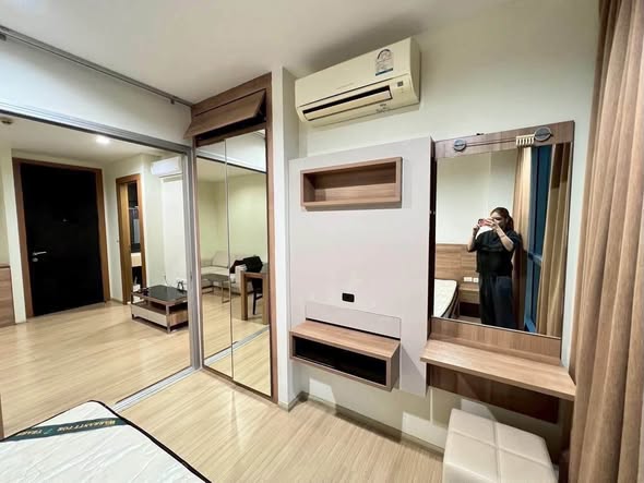 room interior and bathroom of RHYTHM Ratchada-Huaykwang