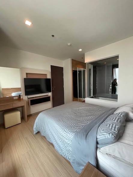 bedroom of RHYTHM Sathorn