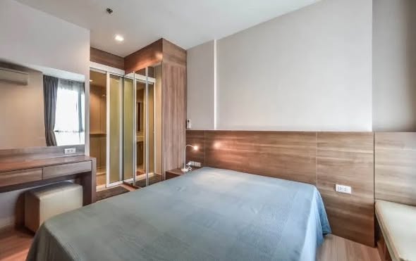 bedroom of RHYTHM Sathorn