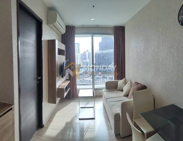 bedroom of RHYTHM Sathorn