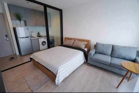bedroom of Rhythm Sukhumvit 36-38