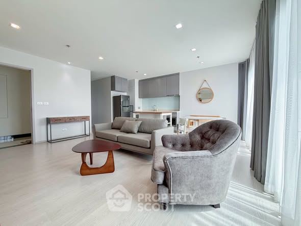 living room and bedroom of Rhythm Sukhumvit 36-38