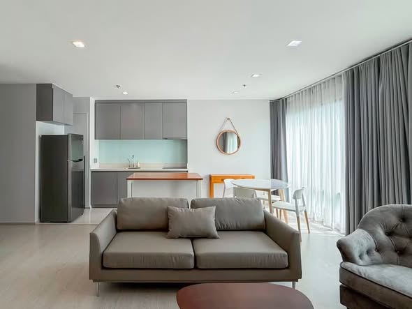 living room and room interior of Rhythm Sukhumvit 36-38